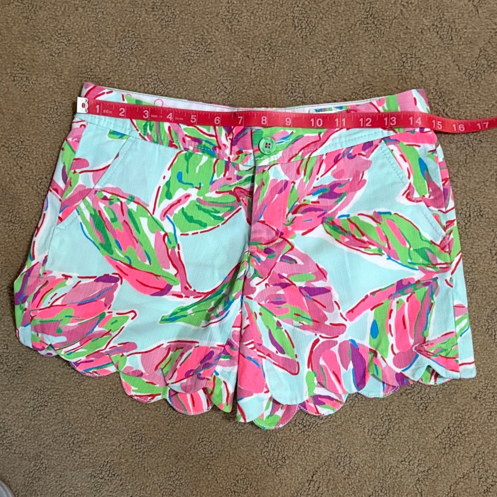 Lilly Pulitzer Women's Scallop Hem Printed Shorts - Mint with Pink & Green - Picture 7 of 9